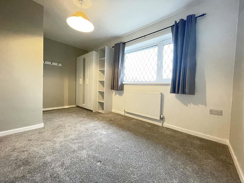 3 bedroom mid terrace house To Let in Barnoldswick - Bedroom Two